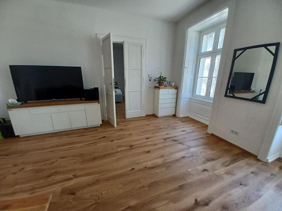 Sehr Zentral Gelegen Apartment Vienna Exterior photo