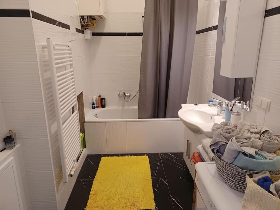 Sehr Zentral Gelegen Apartment Vienna Exterior photo