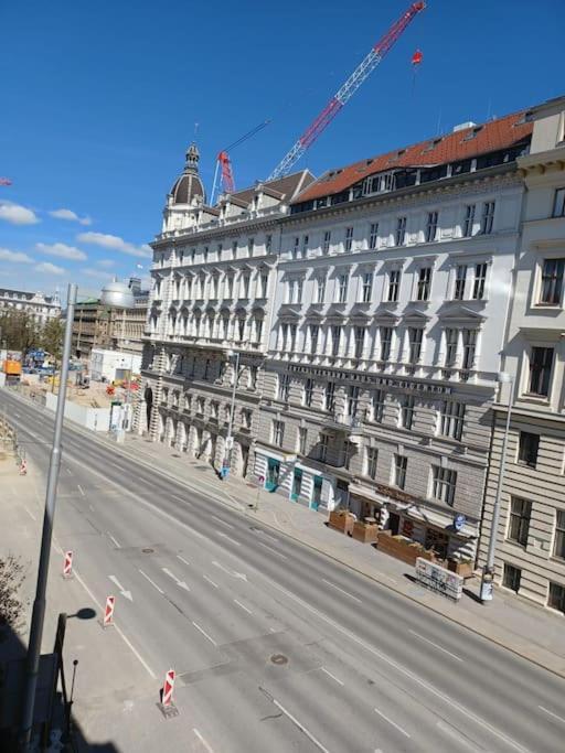 Sehr Zentral Gelegen Apartment Vienna Exterior photo